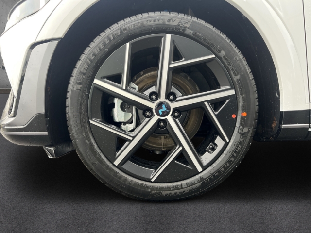 Fahrzeugabbildung Hyundai IONIQ 5 FL MY26 84kWh 2WD N-Line Matrix Navi Digitales Cockpit LED ACC El. Heckklappe