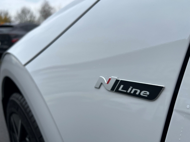 Fahrzeugabbildung Hyundai IONIQ 5 FL MY26 84kWh 2WD N-Line Matrix Navi Digitales Cockpit LED ACC El. Heckklappe