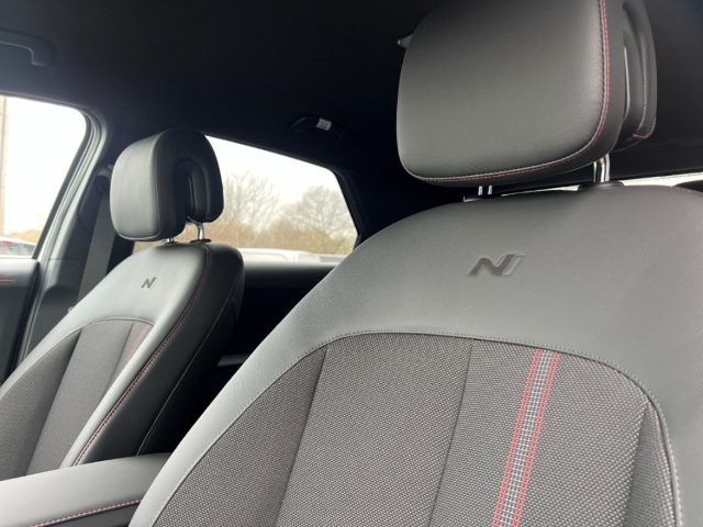 Fahrzeugabbildung Hyundai IONIQ 5 FL MY26 84kWh 2WD N-Line Matrix Navi Digitales Cockpit LED ACC El. Heckklappe