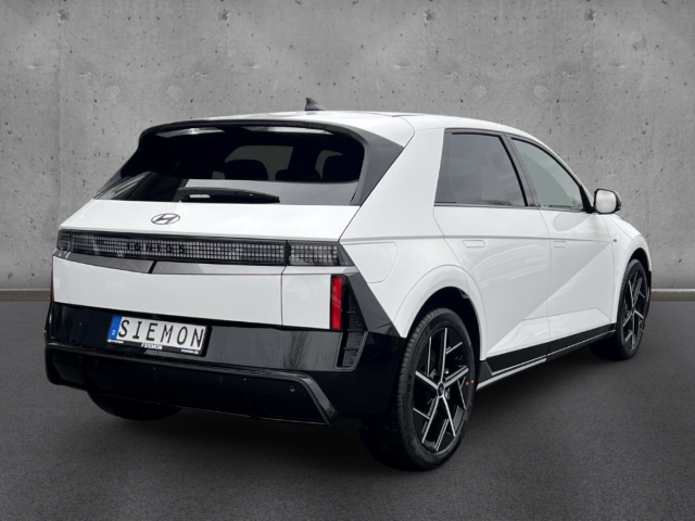 Fahrzeugabbildung Hyundai IONIQ 5 FL MY26 84kWh 2WD N-Line Matrix Navi Digitales Cockpit LED ACC El. Heckklappe