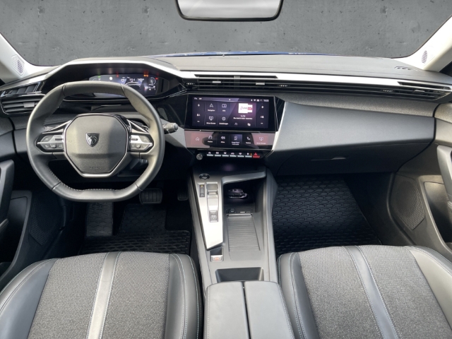 Fahrzeugabbildung Peugeot 308 1.2 PT130 Allure LED Nav Temp SHZ PDC Kamera