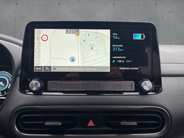 Fahrzeugabbildung Hyundai KONA Prime MY23 PRIME Sitz-Paket HUD Navi Leder Digitales Cockpit Soundsystem Klimasitze