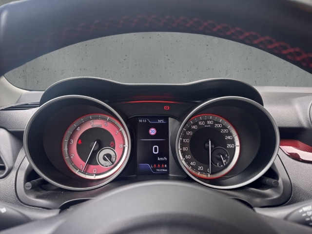 Fahrzeugabbildung Suzuki Swift 1.4 Boosterjet Sport Navi LED ACC RKam KeyLess Klimaauto