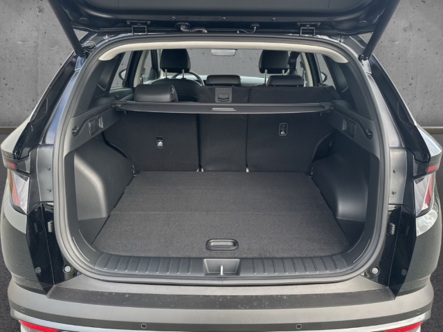 Fahrzeugabbildung Hyundai TUCSON FL PHEV MY25 1.6 2WD Trend Navi Digitales Cockpit LED ACC El. Heckklappe Apple CarPlay