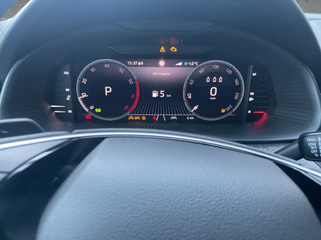 Fahrzeugabbildung SKODA Scala 1.5 TSI Balance LED Navi AHK LM17 PDC SHZ