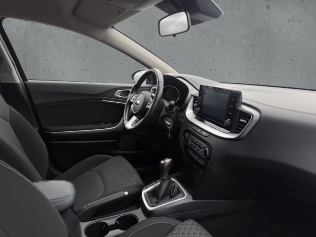 Fahrzeugabbildung Kia XCee'd 1.0 T-GDI Edition7 LED CarPlay RKam BT PDC SHZ Allwetter