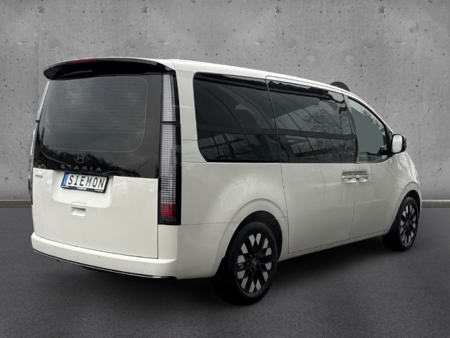 Fahrzeugabbildung Hyundai STARIA HEV 1.6 SIGNATURE Panorama 7-Sitze Navi Leder digi Cockpit Soundsystem