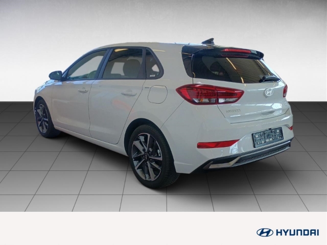 Fahrzeugabbildung Hyundai i30 FL 5-Trg 1.0 T-GDI MT Advantage MY25 Navi Digitales Cockpit LED Apple CarPlay