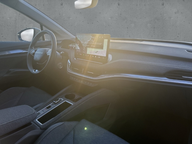 Fahrzeugabbildung SKODA Elroq 50 TOUR Clever-Paket AHK LED Navi PDC Klima