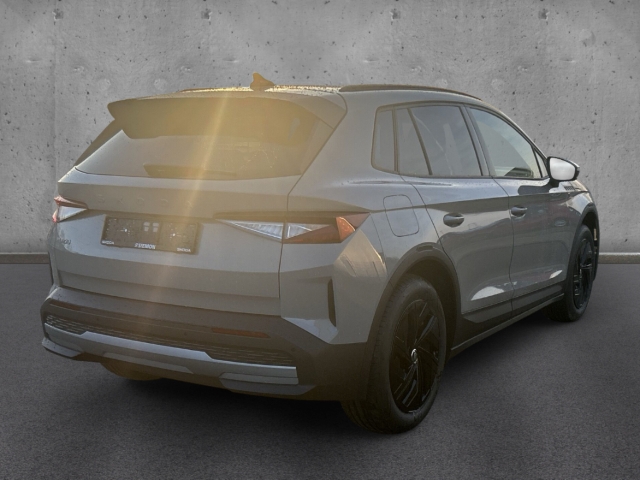 Fahrzeugabbildung SKODA Elroq 50 TOUR Clever-Paket AHK LED Navi PDC Klima