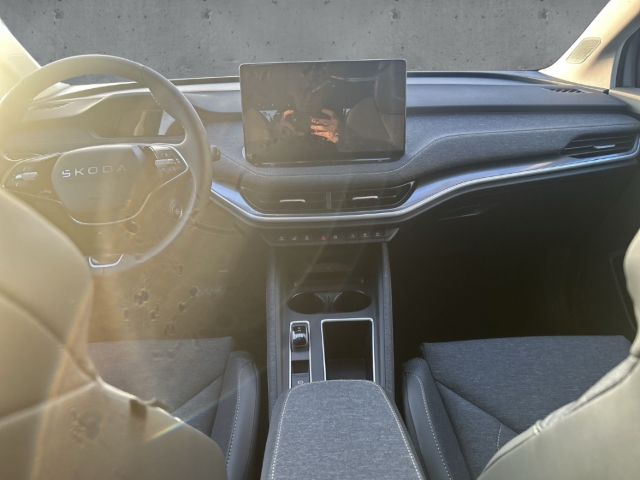 Fahrzeugabbildung SKODA Elroq 50 TOUR Clever-Paket AHK LED Navi PDC Klima