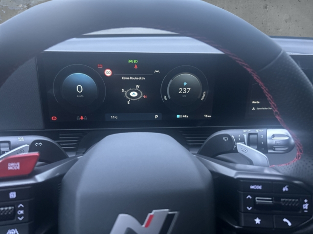 Fahrzeugabbildung Hyundai IONIQ 5 FL MY26 84kWh 2WD N-Line Matrix Navi Digitales Cockpit LED ACC El. Heckklappe