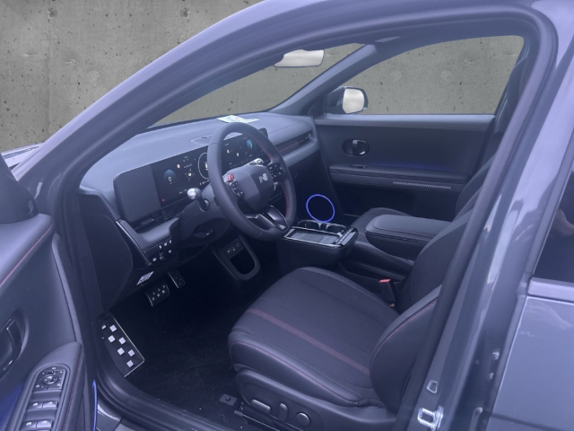 Fahrzeugabbildung Hyundai IONIQ 5 FL MY26 84kWh 2WD N-Line Matrix Navi Digitales Cockpit LED ACC El. Heckklappe