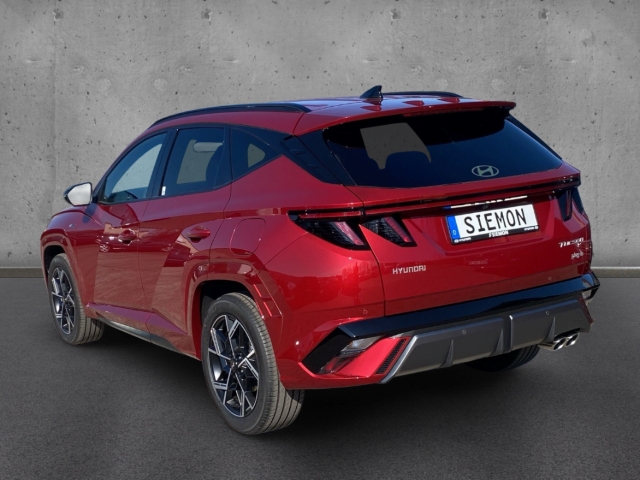 Fahrzeugabbildung Hyundai TUCSON FL PHEV 1.6 AT 4WD N-LINE MY25 HUD Navi digitales Cockpit Soundsystem LED Blendfreies Fernl.