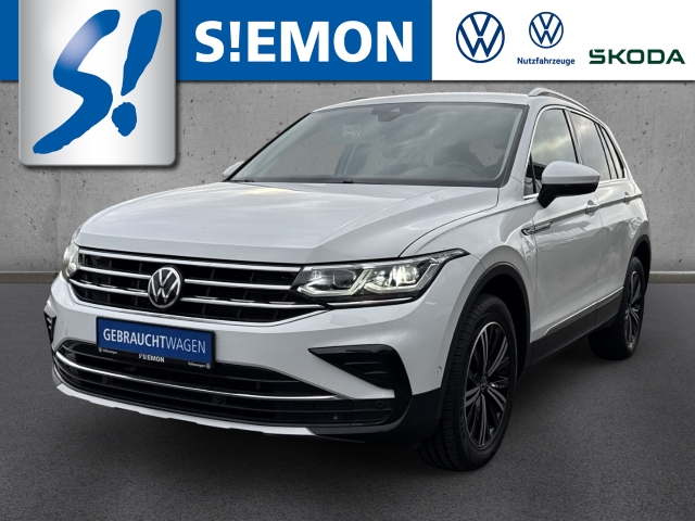 Volkswagen Tiguan TDI 4M DSG Elegance AHK IQ.Light Navi ACC