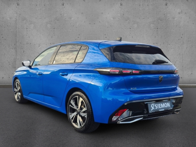 Fahrzeugabbildung Peugeot 308 1.2 PT130 Allure LED Nav Temp SHZ PDC Kamera