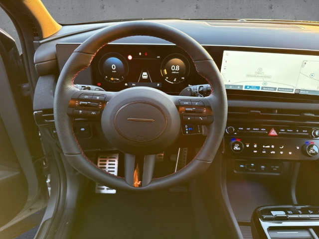 Fahrzeugabbildung Hyundai TUCSON FL MY26 1.6 T-GDI DCT 2WD N-Line Navi Digitales Cockpit LED ACC