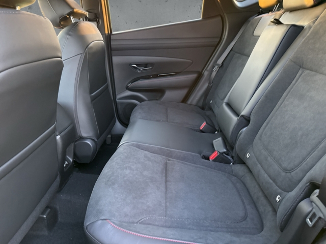 Fahrzeugabbildung Hyundai TUCSON FL MY26 1.6 T-GDI DCT 2WD N-Line Navi Digitales Cockpit LED ACC