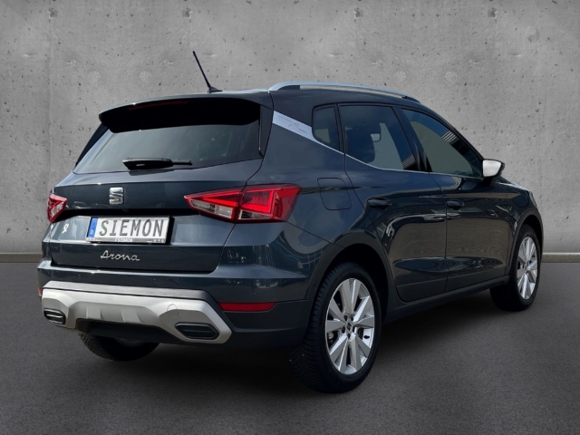 Fahrzeugabbildung SEAT Arona 1.0 TSI DSG XPERIENCE FullLED Navi ACC Kam