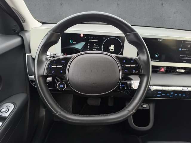 Fahrzeugabbildung Hyundai IONIQ 5 72,6kWh 2WD DYNAMIQ Wärmepumpe el.Heckklappe Navi Digitales Cockpit LED ACC