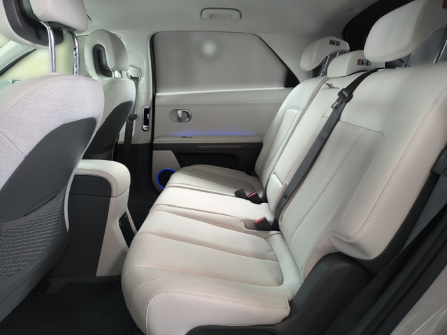 Fahrzeugabbildung Hyundai IONIQ 5 77,4kWh 2WD MY24 TECHNIQ Sitz-P Park-P Assist-P el.Heckklappe Navi Leder Digitales Cockpit