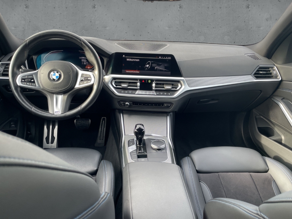 Fahrzeugabbildung BMW 318 TOURING M-SPORT VIRT ACC SHZ LEDER LED