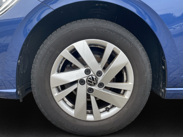 Fahrzeugabbildung Volkswagen Polo 1.0 TSI DSG Style IQ.LIGHT Navi ACC SHZ PDC