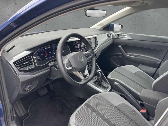 Fahrzeugabbildung Volkswagen Polo 1.0 TSI DSG Style IQ.LIGHT Navi ACC SHZ PDC