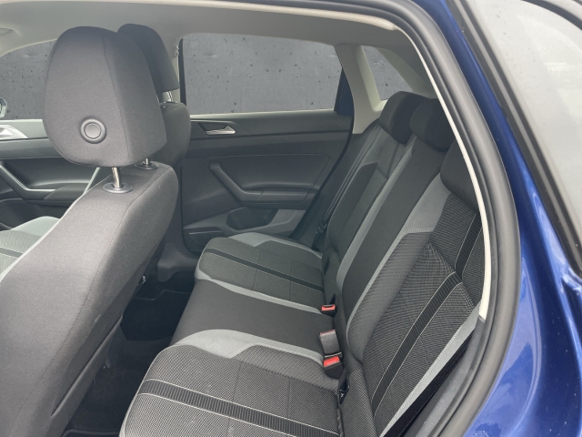 Fahrzeugabbildung Volkswagen Polo 1.0 TSI DSG Style IQ.LIGHT Navi ACC SHZ PDC