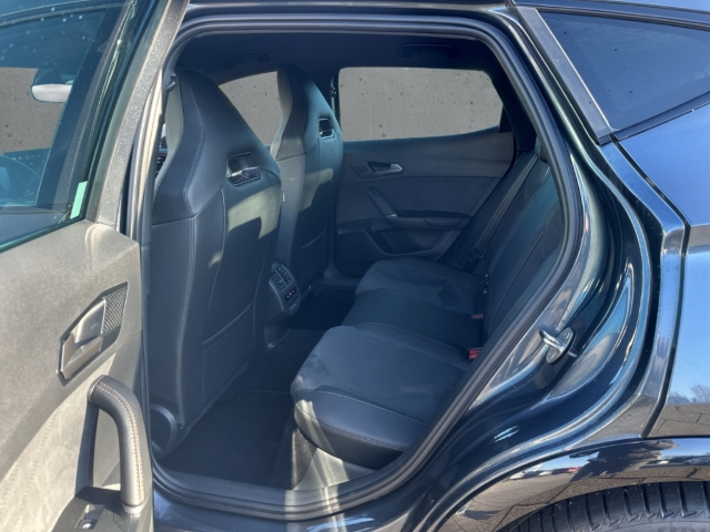 Fahrzeugabbildung CUPRA Formentor VZ 333 4Drive DSG ACC elHeck Kam Keyle