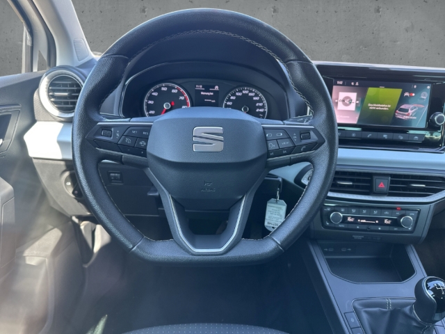 Fahrzeugabbildung SEAT Ibiza 1.0 TSI Style LED SHZ LM PDC TOUCH Tempom