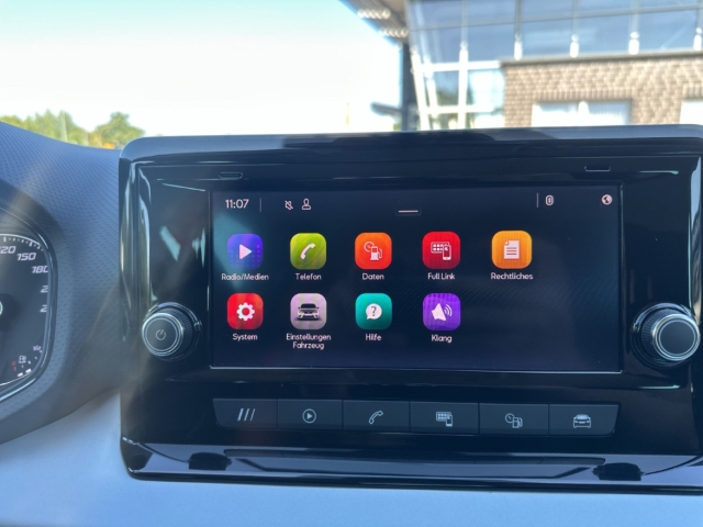 Fahrzeugabbildung SEAT Ibiza 1.0 TSI Style LED SHZ LM PDC TOUCH Tempom