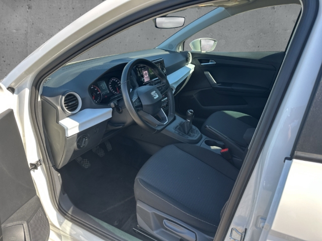 Fahrzeugabbildung SEAT Ibiza 1.0 TSI Style LED SHZ LM PDC TOUCH Tempom