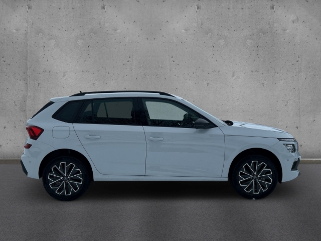 Fahrzeugabbildung SKODA Kamiq 1.5 TSI DSG Balance LED Navi AHK LM17 PDC
