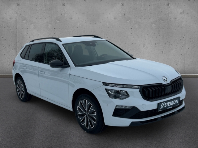 Fahrzeugabbildung SKODA Kamiq 1.5 TSI DSG Balance LED Navi AHK LM17 PDC