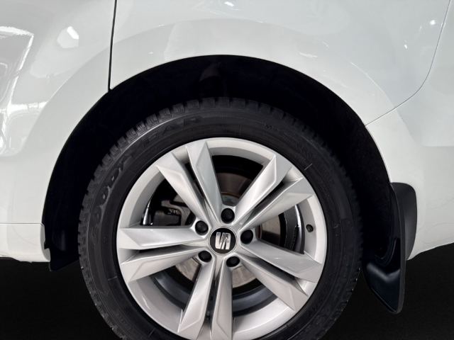 Fahrzeugabbildung SEAT Alhambra 1.4 TSI DSG Style AHK BiXen Navi Kamera