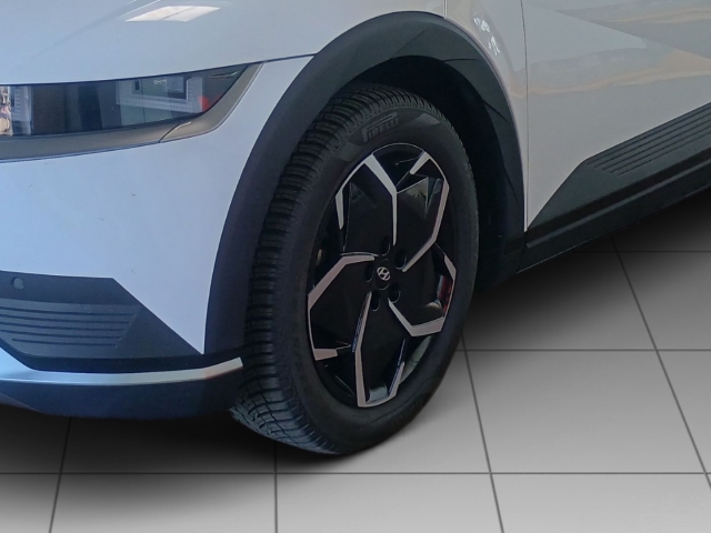 Fahrzeugabbildung Hyundai IONIQ 5 77,4kWh 2WD MY24 Sitz-P Assist-P el.Heckklappe Navi Leder Digitales Cockpit