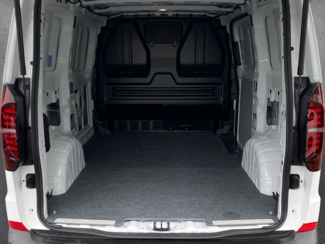 Fahrzeugabbildung Volkswagen Transporter Kasten 2,0 l TDI 6-Gang Radst. 3100 mm