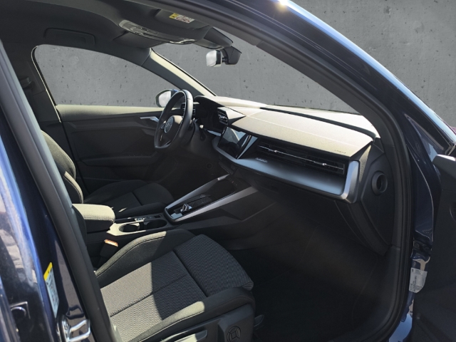 Fahrzeugabbildung Audi A3 SB 40TFSI quattro S-Line AHK LED Navi RKam GRA SHZ PDCvh