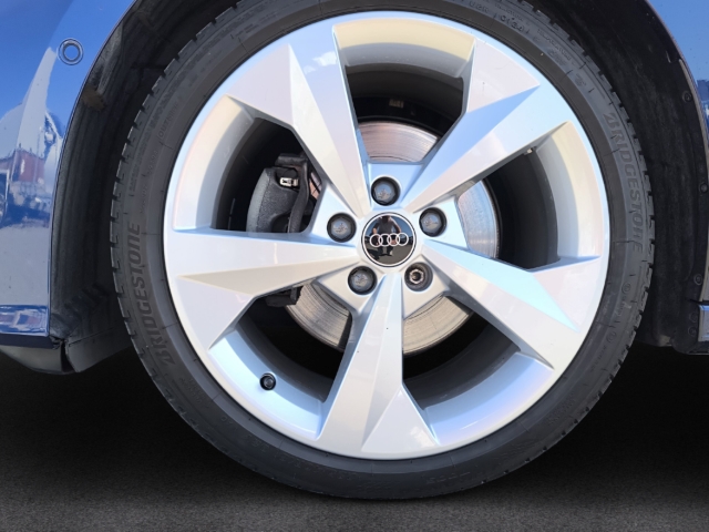 Fahrzeugabbildung Audi A3 SB 40TFSI quattro S-Line AHK LED Navi RKam GRA SHZ PDCvh