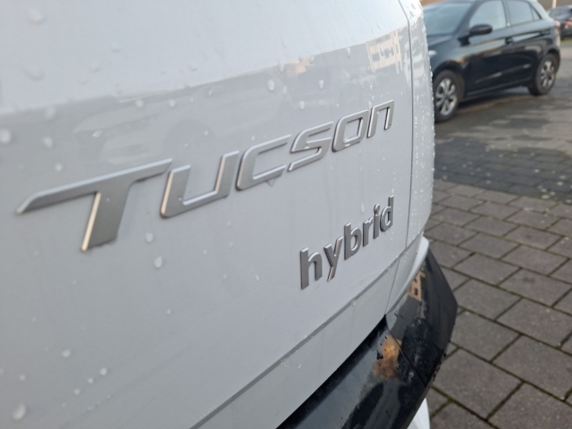Fahrzeugabbildung Hyundai TUCSON FL MY26 1.6 HEV AT 2WD N-Line Navi Digitales Cockpit LED ACC