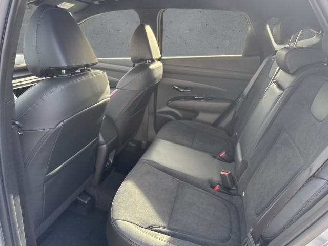 Fahrzeugabbildung Hyundai TUCSON FL MY26 1.6 HEV AT 2WD N-Line Navi Digitales Cockpit LED ACC