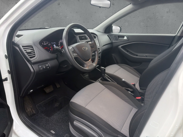 Fahrzeugabbildung Hyundai i20 1.0 T-GDI DCT Trend Klima SHZ LHZ PDC Blueto
