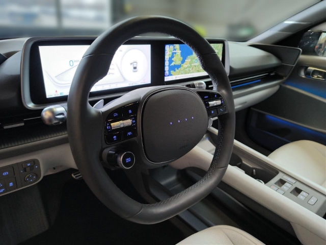 Fahrzeugabbildung Hyundai IONIQ 6 77,4kWh 4WD UNIQ 20LM HUD Navi Digitales Cockpit Memory Sitze Soundsystem