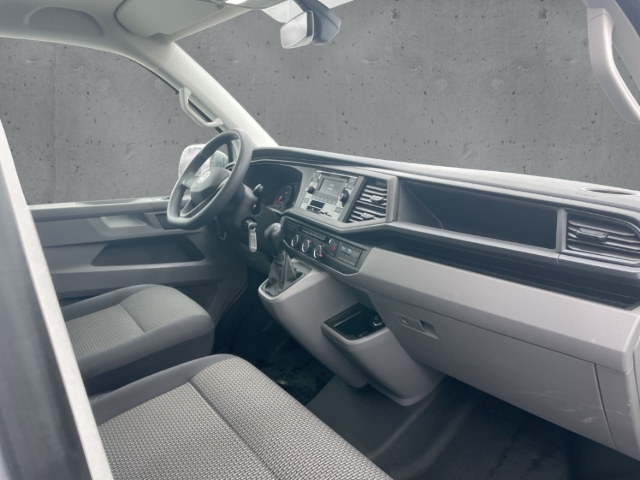Fahrzeugabbildung Volkswagen Transporter 6.1 TDI BlueMotion Temp PDCv+h Klima