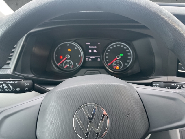 Fahrzeugabbildung Volkswagen Transporter 6.1 TDI BlueMotion Temp PDCv+h Klima