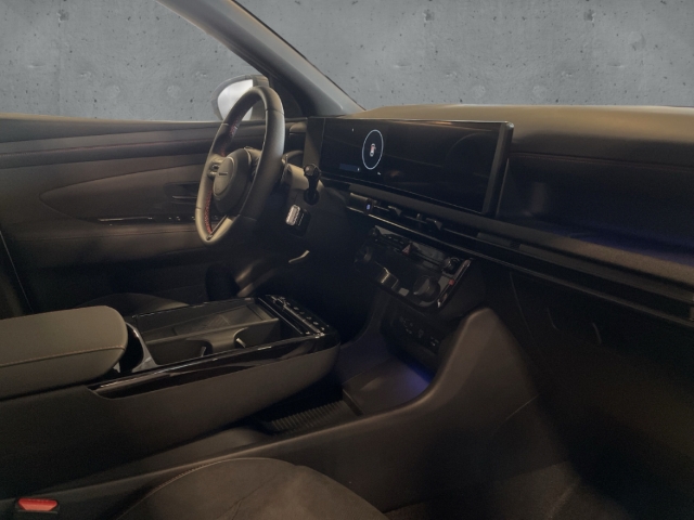 Fahrzeugabbildung Hyundai TUCSON FL PHEV 1.6 AT 4WD N-LINE Panoramadach HUD Navi digitales Cockpit Soundsystem