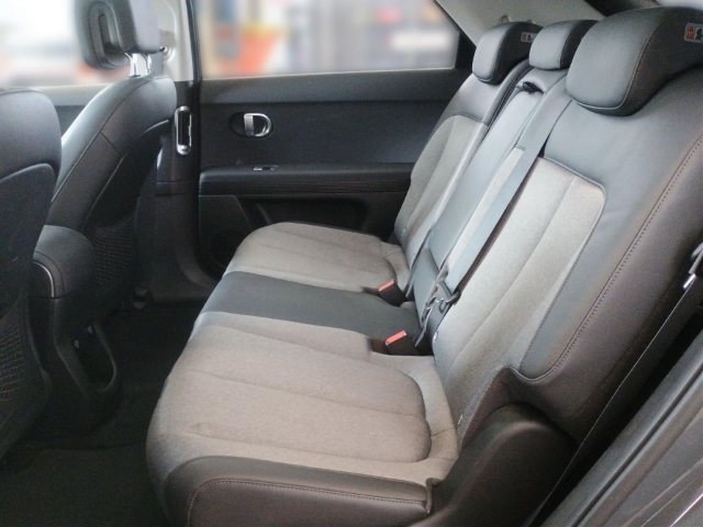 Fahrzeugabbildung Hyundai IONIQ 5 77,4kWh 2WD Assist-P Pano el.Heckklappe Navi Digitales Cockpit LED