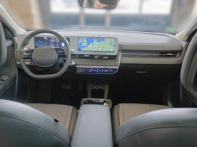 Fahrzeugabbildung Hyundai IONIQ 5 77,4kWh 2WD Assist-P Pano el.Heckklappe Navi Digitales Cockpit LED