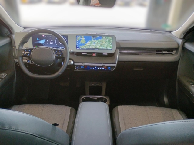 Fahrzeugabbildung Hyundai IONIQ 5 77,4kWh 2WD MY24 TECHNIQ Assist-P Bose 20LM el.Heckklappe Navi Digitales Cockpit